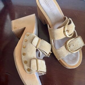 Veronica Beard Beige Suede Platform Sandals